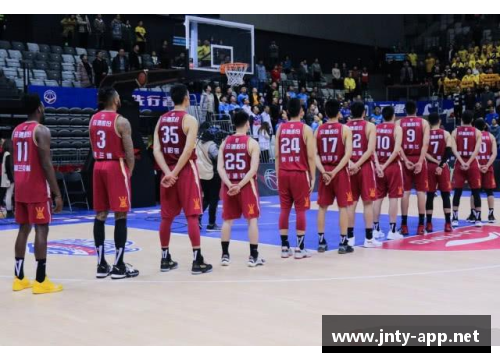 青岛队飒爽登场：CBA新季球员阵容大揭秘